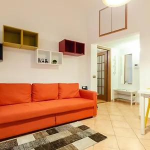  Appartamento Cozy Flat - Porta Romana - Duomo